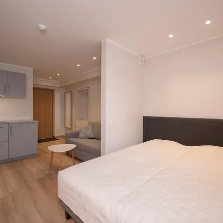 Apartment Roosikrantsi *