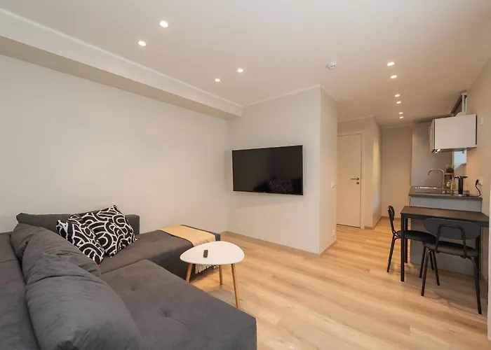 Roosikrantsi Lägenhet