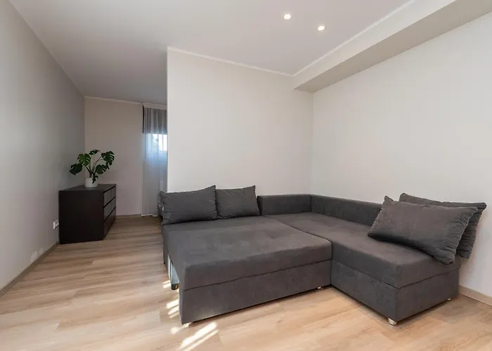 Roosikrantsi Apartment Tallinn